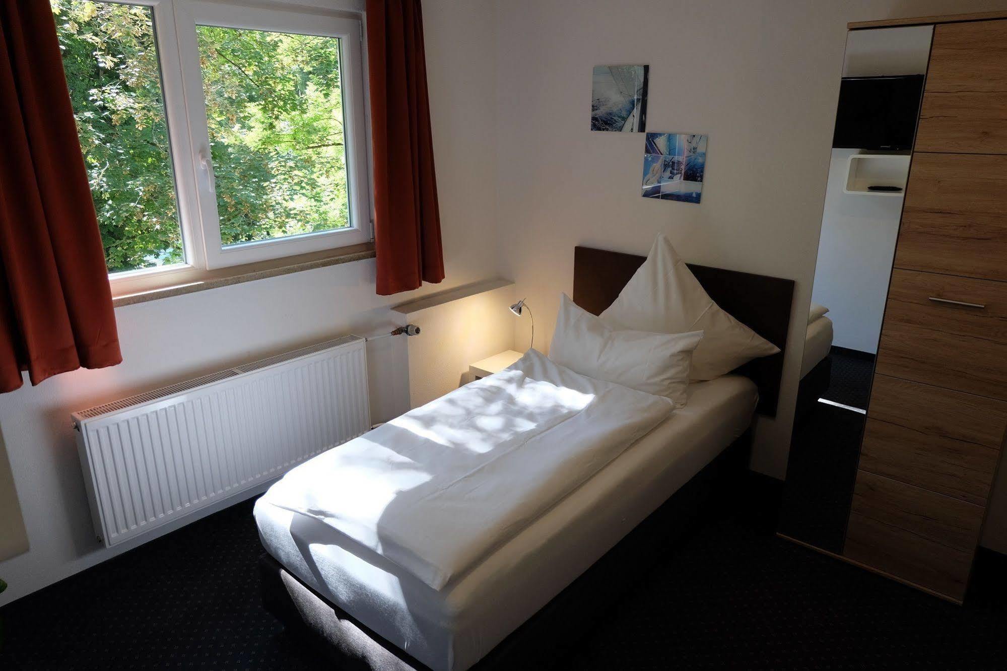 Hs Hotel Stromberg Stromberg  Exteriör bild